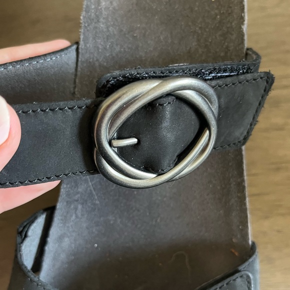 DANSKO wedge slides with buckle - Picture 3 of 5